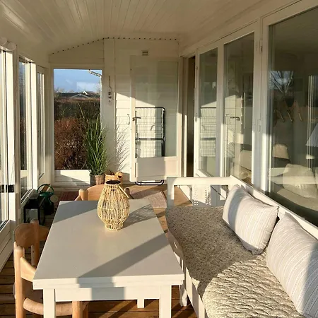 With Conservatory Near Eno *