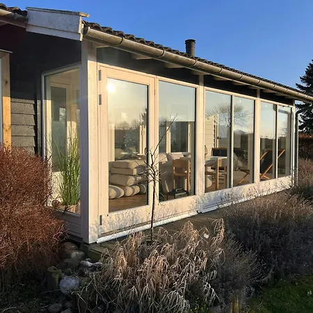 Feriehus With Conservatory Near Eno Karrebæksminde